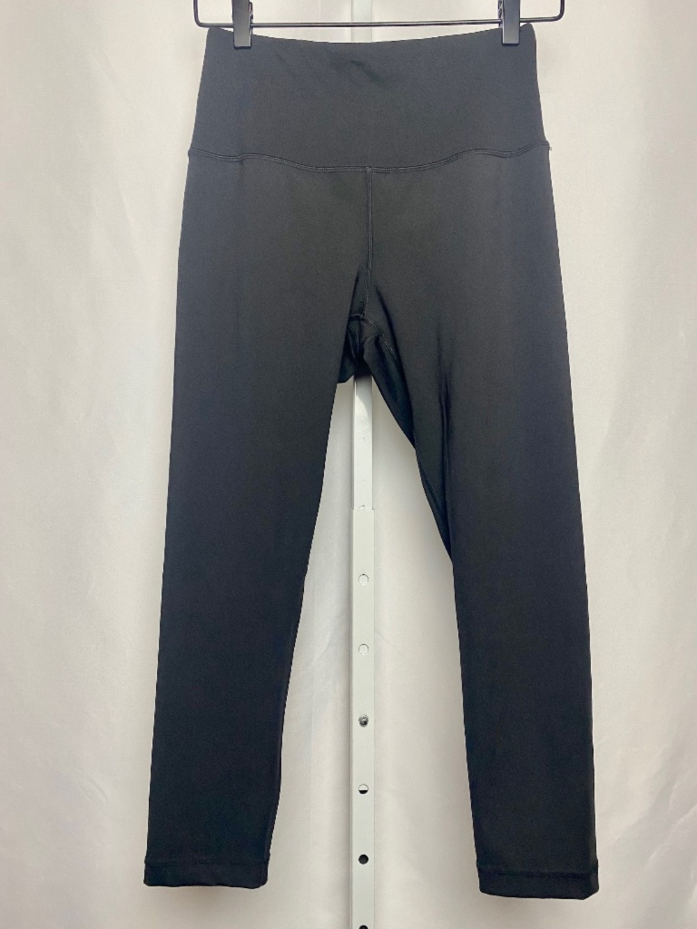 💙5/$15 Velocity Womenʻs Black Parker Crop Tight High Rise Workout Leggings M